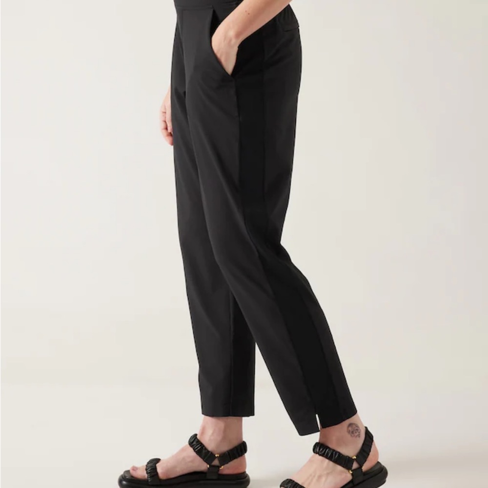 NWT 🏷️ Athleta Brooklyn Ankle Pant (Black)